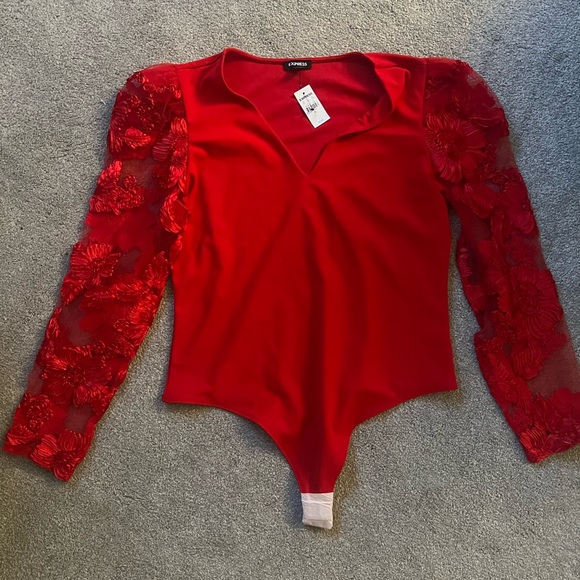 NWT Express Floral long sleeved bodysuit XL - Picture 1 of 3